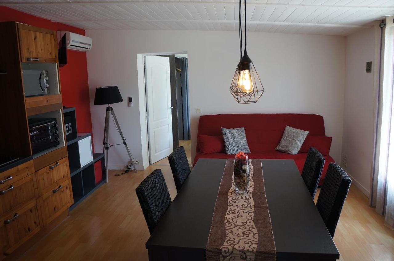 Bed and Breakfast Mas Des Tournevents Лезиньян-Корбьер Экстерьер фото