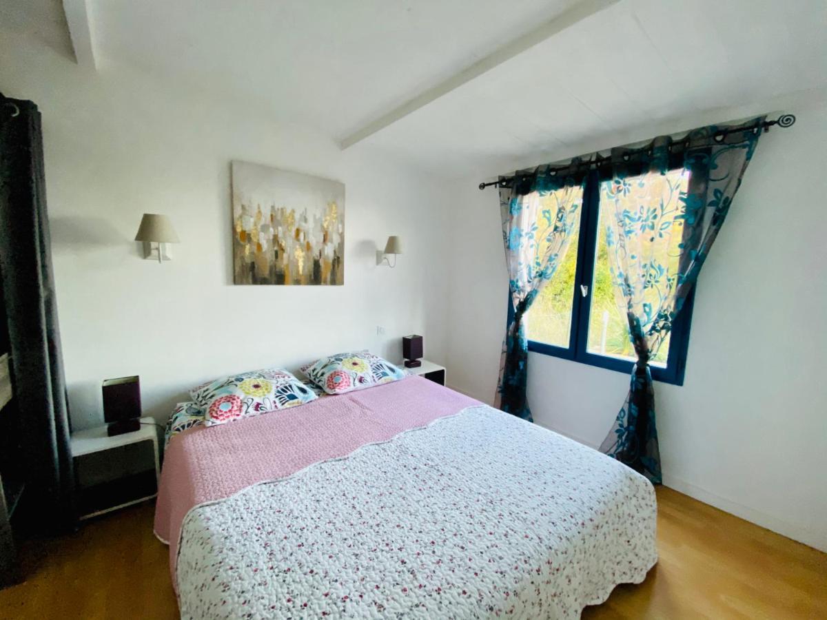 Bed and Breakfast Mas Des Tournevents Лезиньян-Корбьер Экстерьер фото